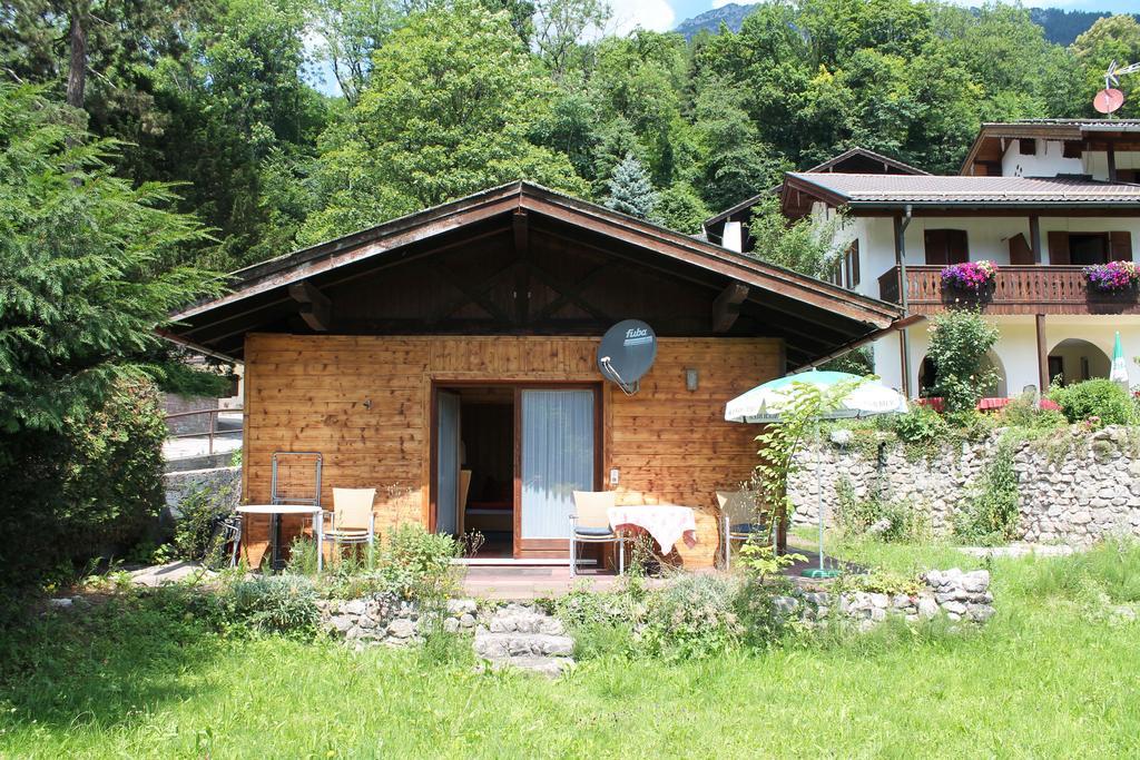 Ferienwohnungen Quellenhof Bad Reichenhall Ruang foto